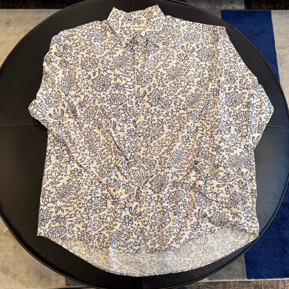 Banana Republic Navy and Cream Floral Shirt